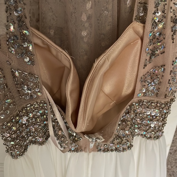 Prom Dress - Picture 4 of 7